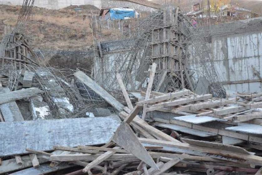 Hakkari'de işyeri inşaatında çökme: 2 yaralı