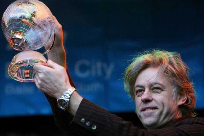 Bob Geldof'un Myanmar tepkisi: Özgürlük Ödülü'nü iade ediyor