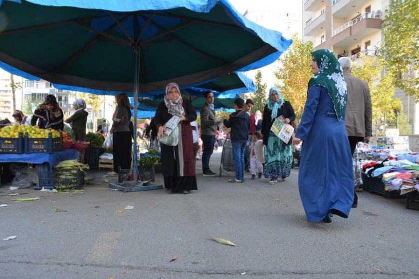 ‘Erkek pazarcılar bizi bitirir’