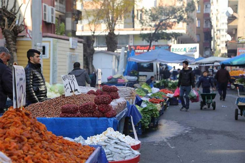 Araştırma: Asgari ücret ancak mutfağa yetiyor