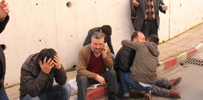 3 işçi, 100 lira için öldürüldü
