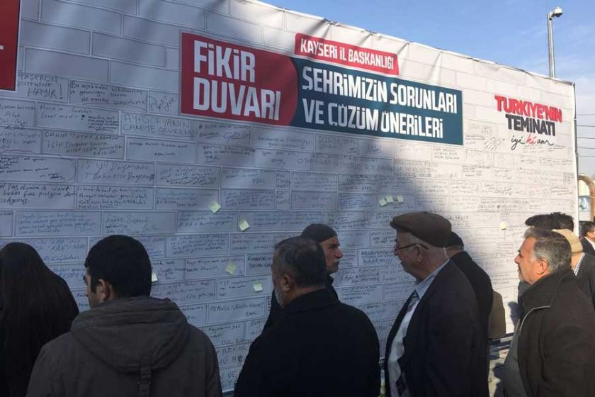 Kayseri'de 'Fikir Duvarı'nı ekonomik sorunlar oluşturdu