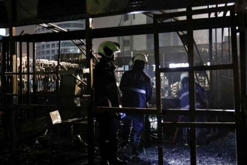 Hindistan'ın Mumbai kentindeki lokantada yangın: 14 ölü