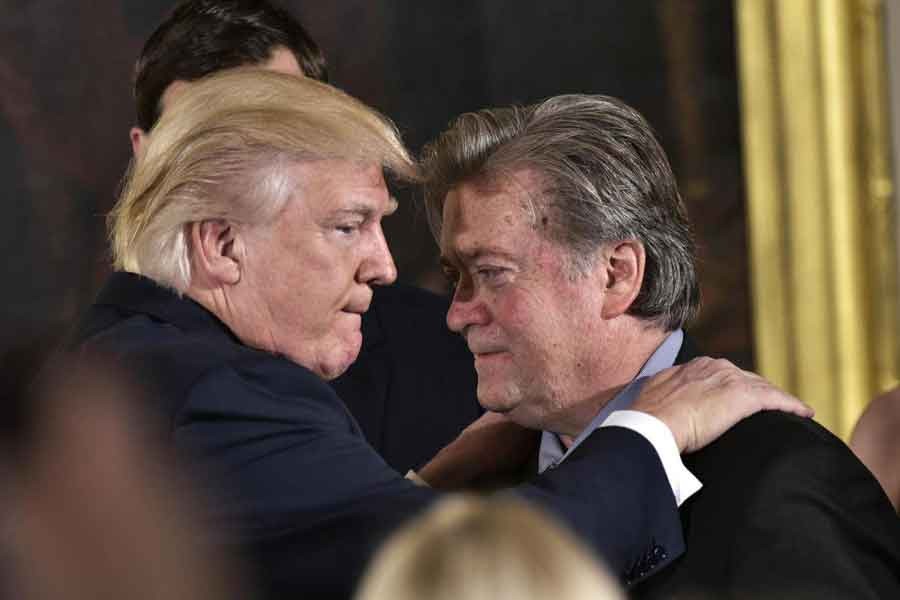 Trump'tan eski danışmanı Bannon'a: Aklını kaybetmiş