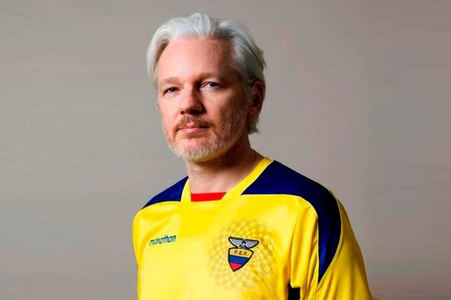 Julian Assange, Ekvador vatandaşı oldu