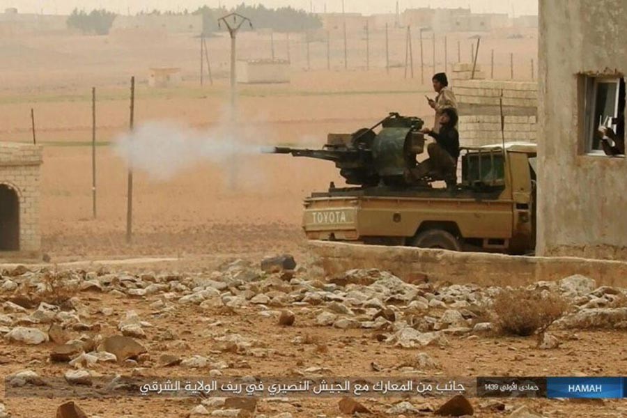 IŞİD, Hama-Halep sınırında 30 köyü ele geçirdi