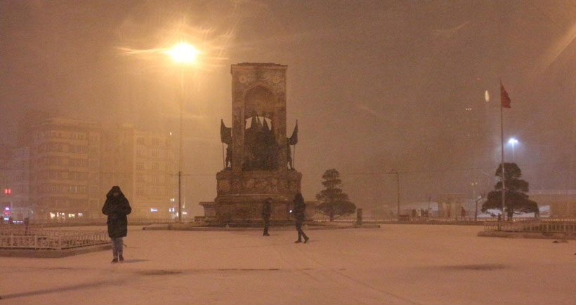 İstanbul ve Ankara dahil pek çok merkezde okullar tatil