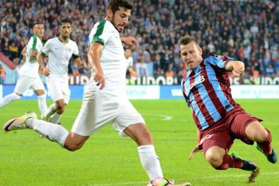 Trabzonspor, zorlu Akhisar deplasmanında