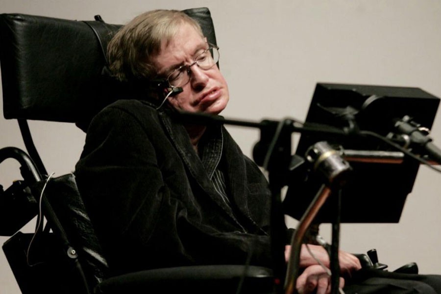 Hawking'in külleri Newton'ın ve Darwin'in mezarının yanına gömülecek