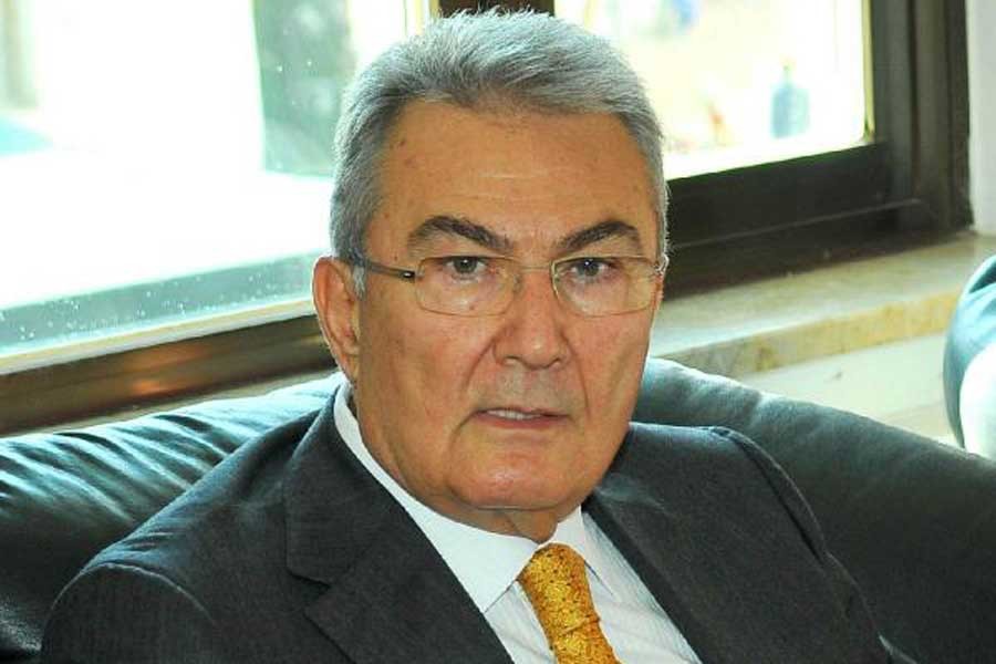 Deniz Baykal, CHP milletvekilliği için aday adaylığı başvurusunu yaptı