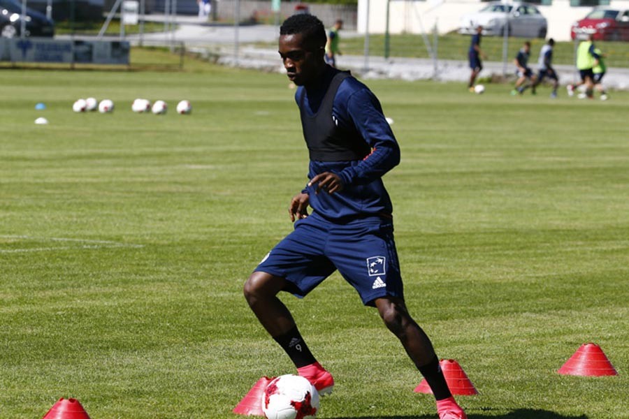 Galatasaray'ın KAP'a bildirdiği Henry Onyekuru kimdir?