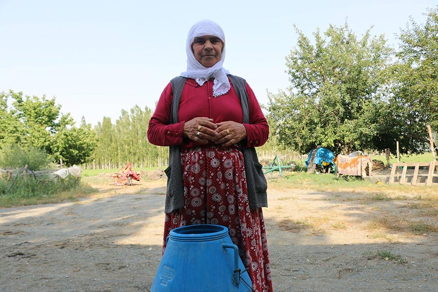 Iğdır'da elektrikleri kesilen 7 köy, 6 yıldır barajdan su taşıyor