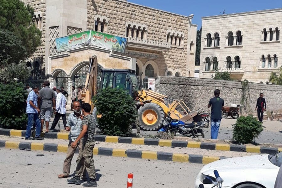 Cihatçıların kontrolündeki Azez'de bombalı saldırı: 1 ölü