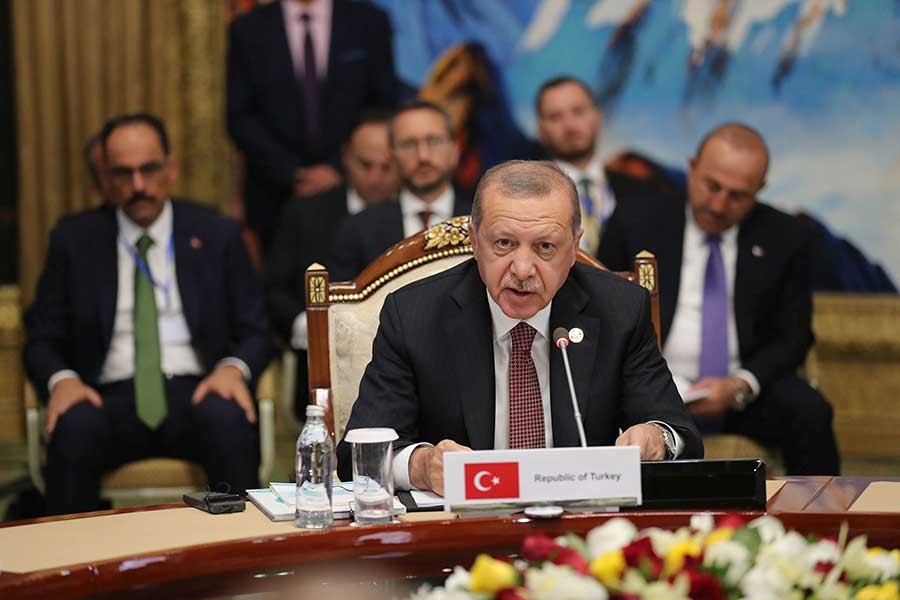 Erdoğan Kırgızistan'da: Kendi para birimlerimizle ticaret öneriyoruz