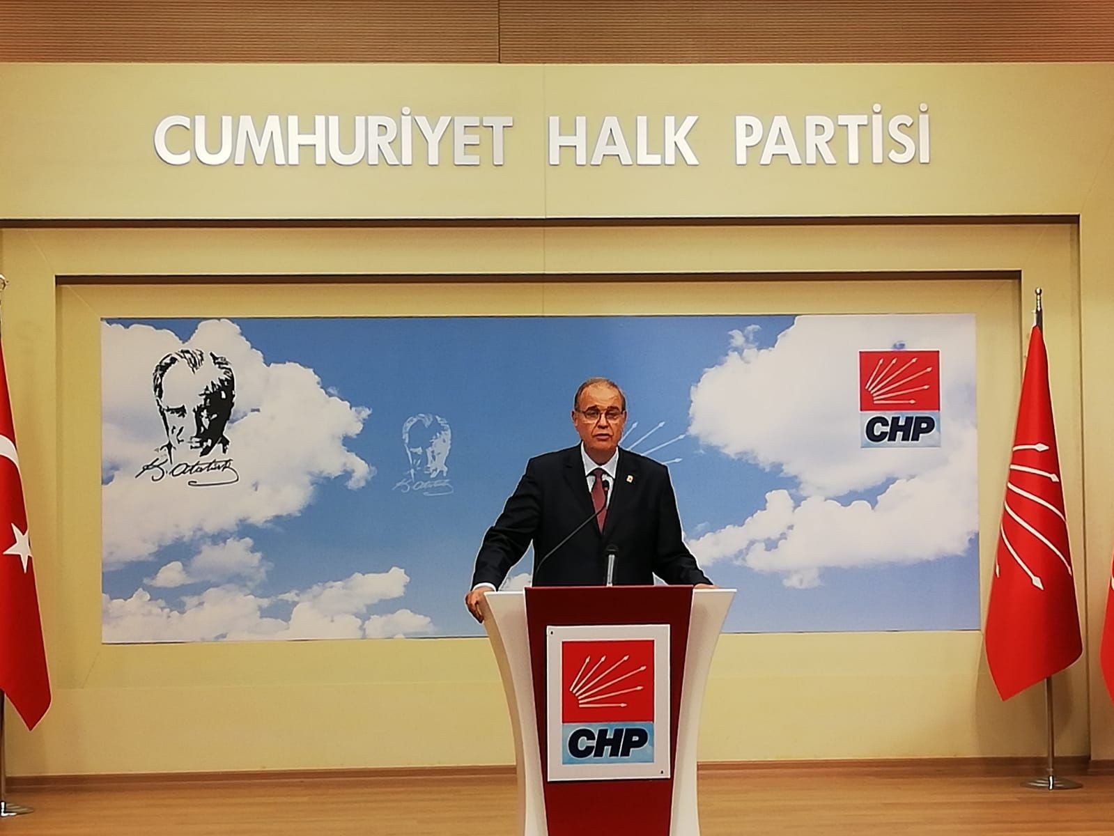 CHP'den Kılıçdaroğlu-Türk görüşmesi açıklaması: Nezaket görüşmesi