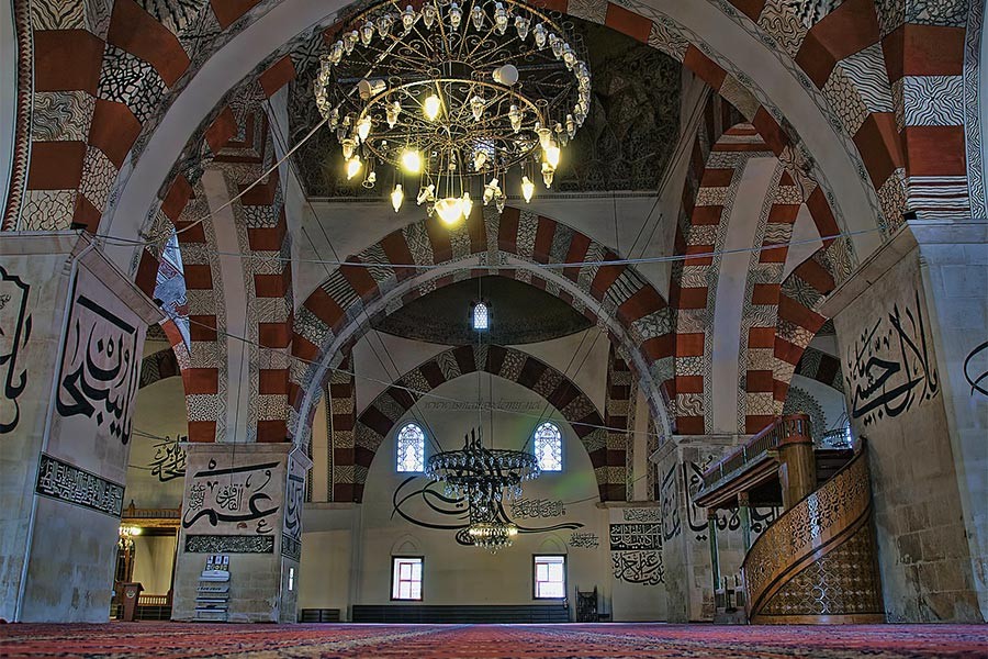 Diyanet, sabah namazının saatini değiştirdi