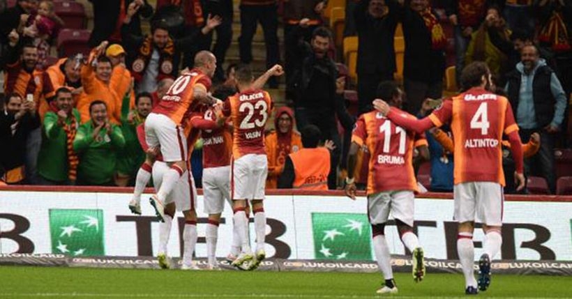 Galatasaray, zirveyi bırakmadı