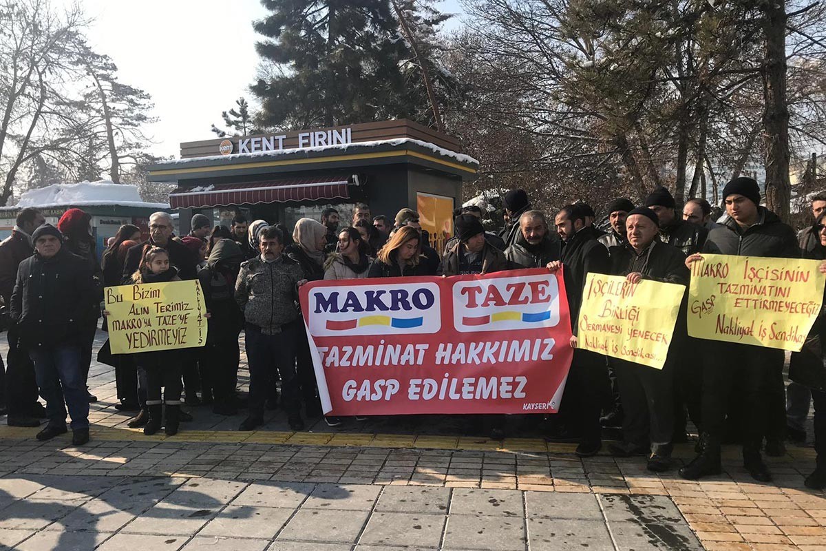 Makro Market işçileri eylemliklerini kararlılıkla sürdürüyor