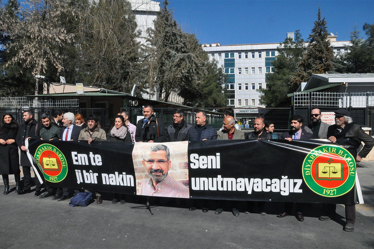 Diyarbakır Barosu: Tahir Elçi dosyasının takipçisiyiz