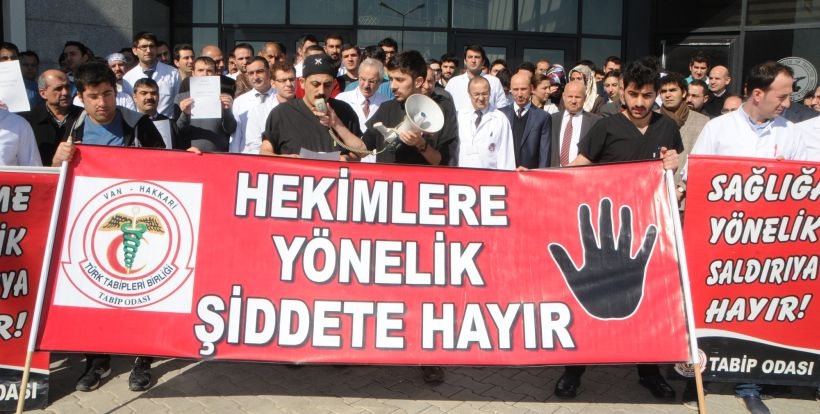 Van'da doktora saldırı: 'Meslek hayatı bitebilir'