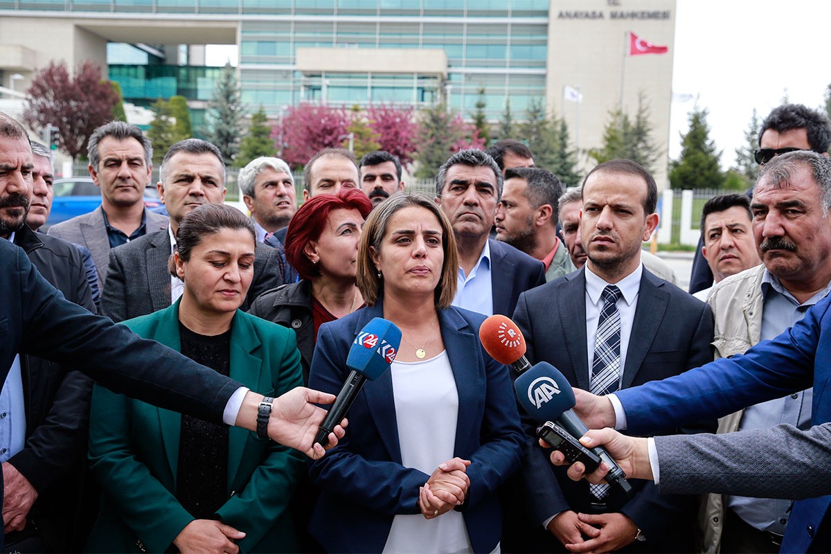 HDP KHK’lilerin mazbatalarıyla ilgili AYM’ye başvurdu