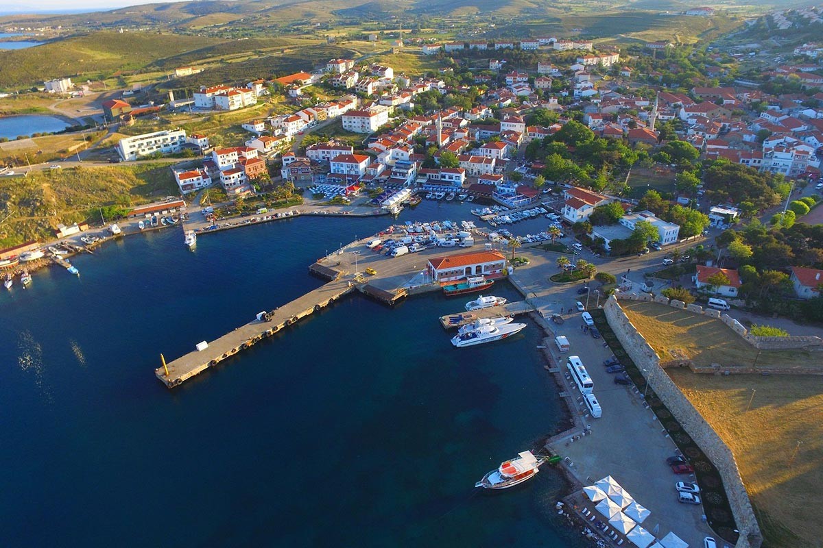 Bozcaada Yerel Tatlar Festivali'ne  İstanbul seçimi ertelemesi