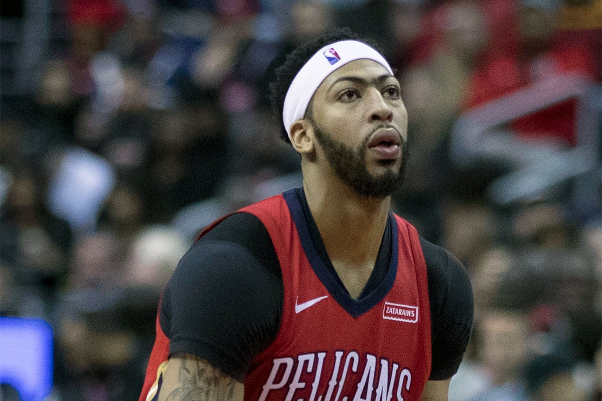 NBA’de dev takas: Anthony Davis, Lakers’a geçti