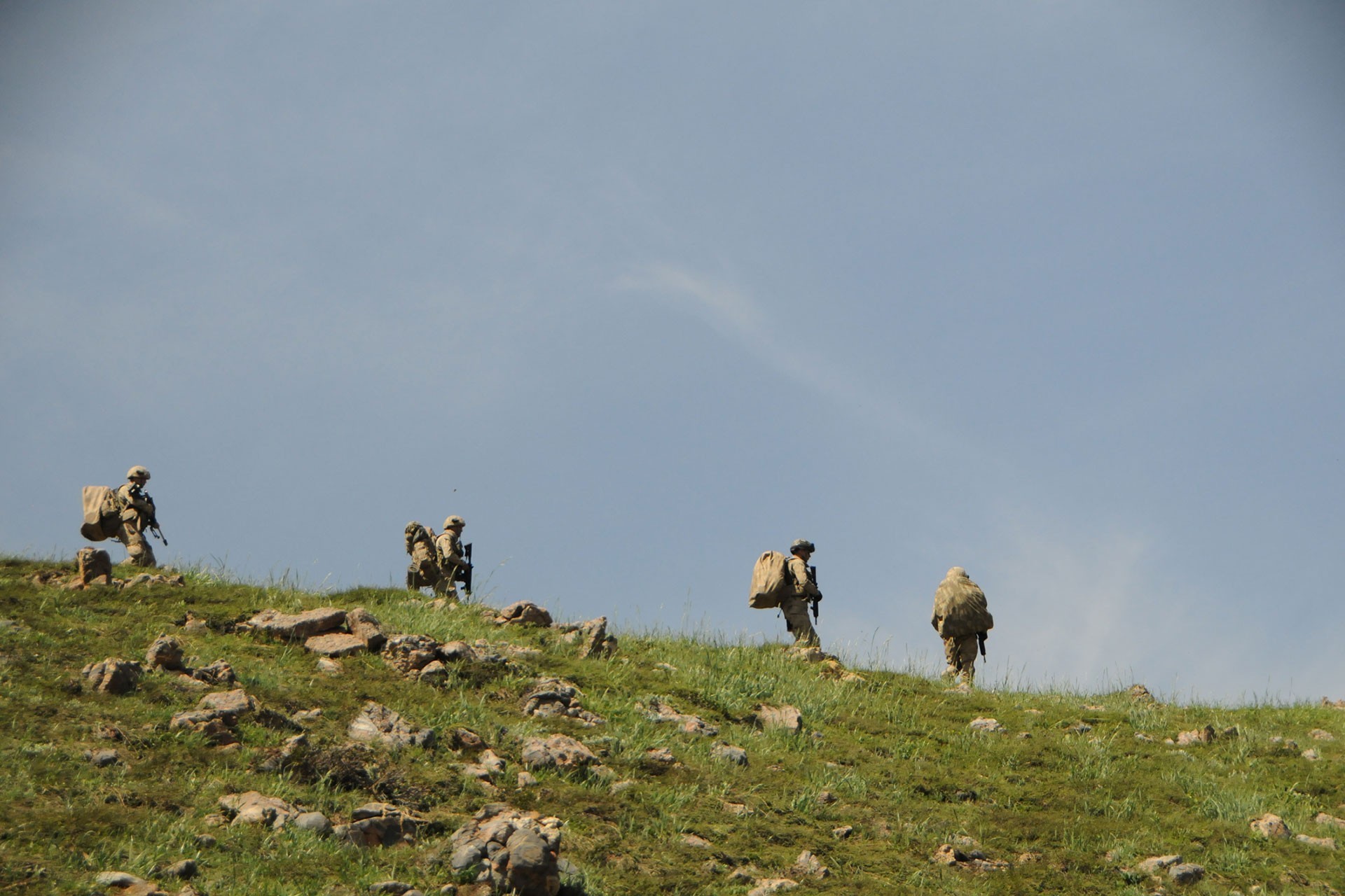 Hakkari'de ağır yaralanan asker yaşamını yitirdi