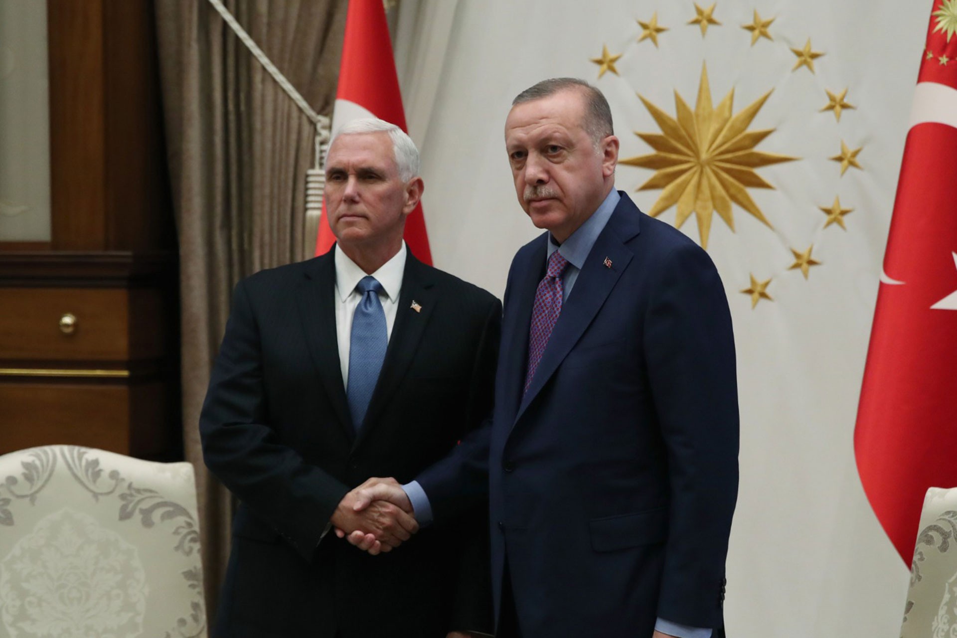 Erdoğan-Pence görüşmesi: ABD 'ateşkes'; Türkiye 'operasyona ara verdik' dedi