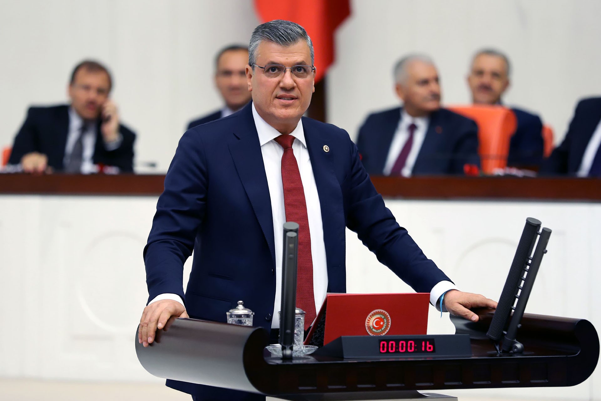 CHP Adana Milletvekili Ayhan Barut Meclis kürsüsünde konuşuyor