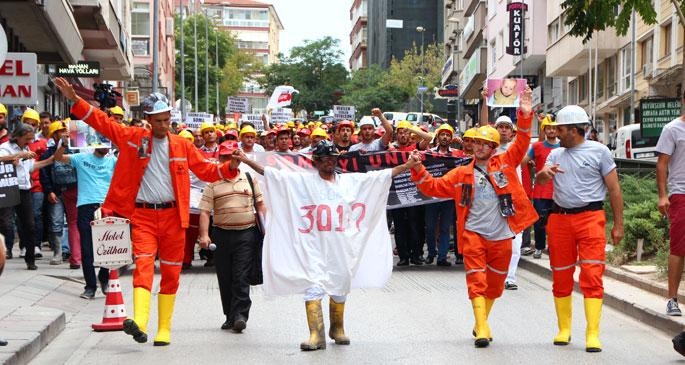 Soma işçileri: Hediye vereceğinize sorunları çözün