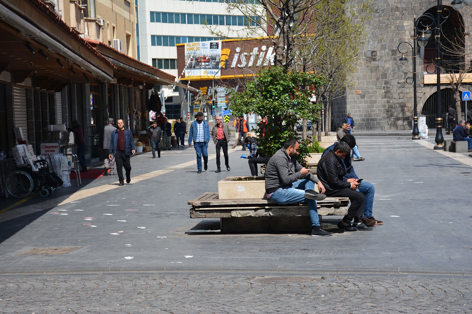 Diyarbakır merkezde bir sokak