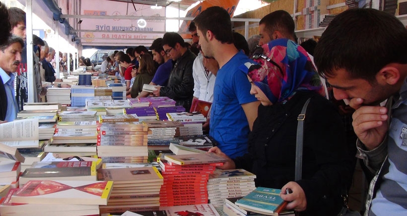 Viranşehir’e kitap baharı geliyor