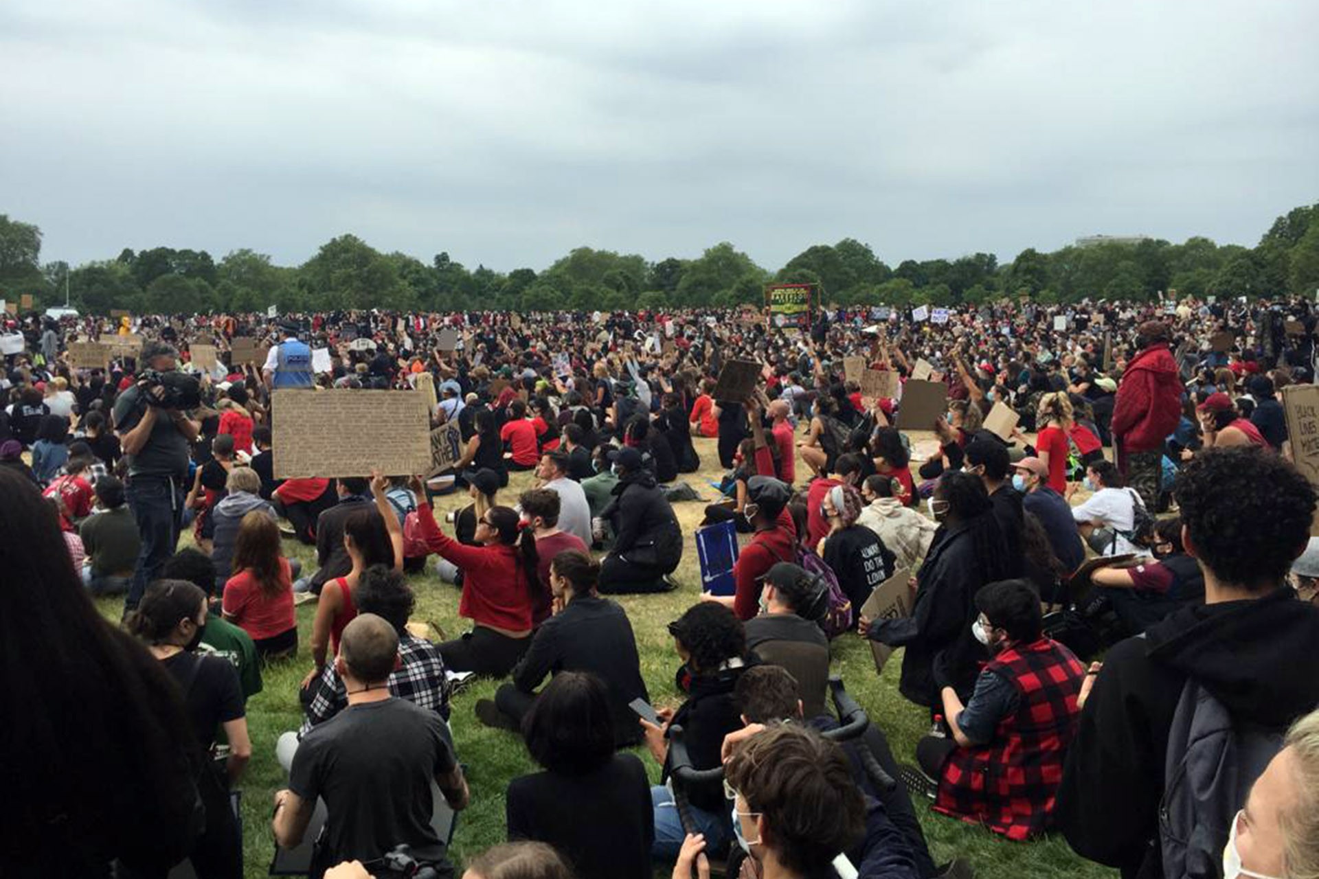 Hyde Park'ta George Floyd için eylem 