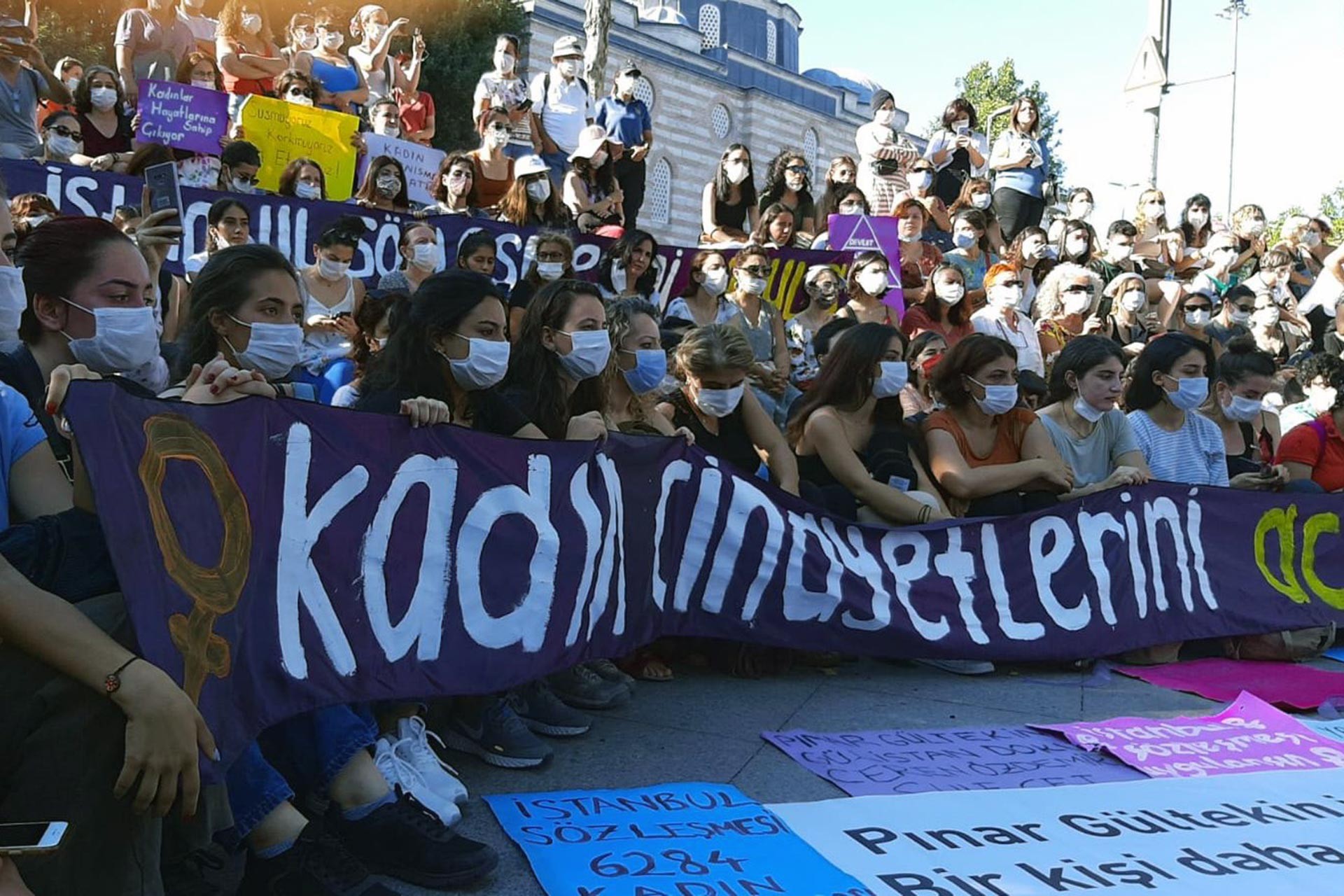 kadın cinayetlerine karşı eylem