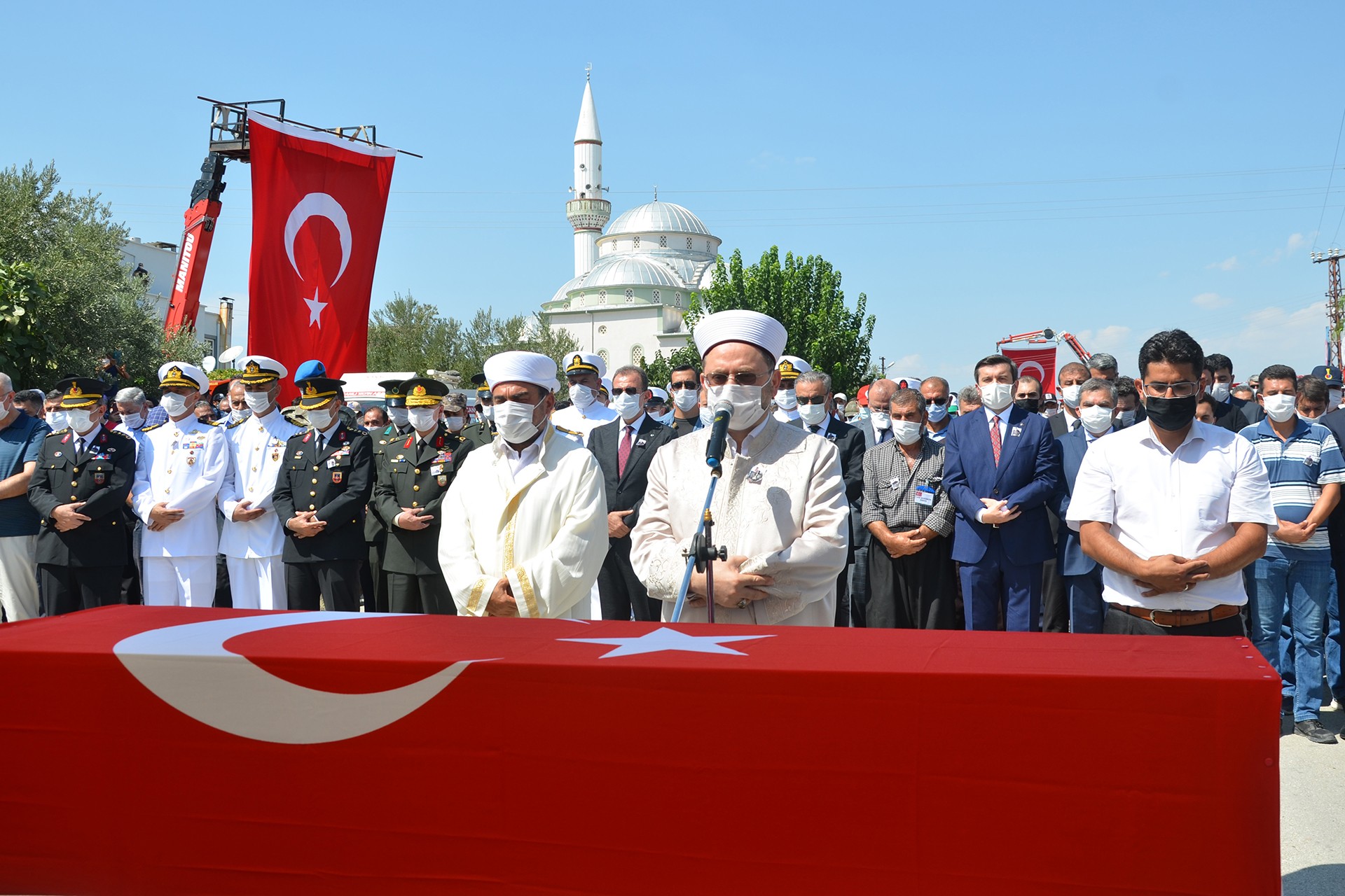 35 yaşındaki Piyade Uzman Çavuş Gökhan Kılınç memleketi Mersin'in Mut ilçesinde düzenlenen cenaze töreniyle toprağa verildi.