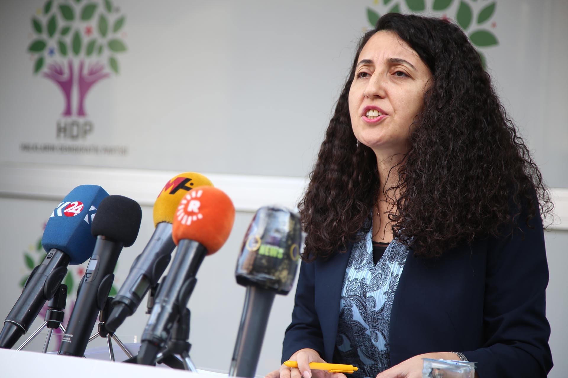 HDP: Kesintisiz eylem süreci başlatıyoruz