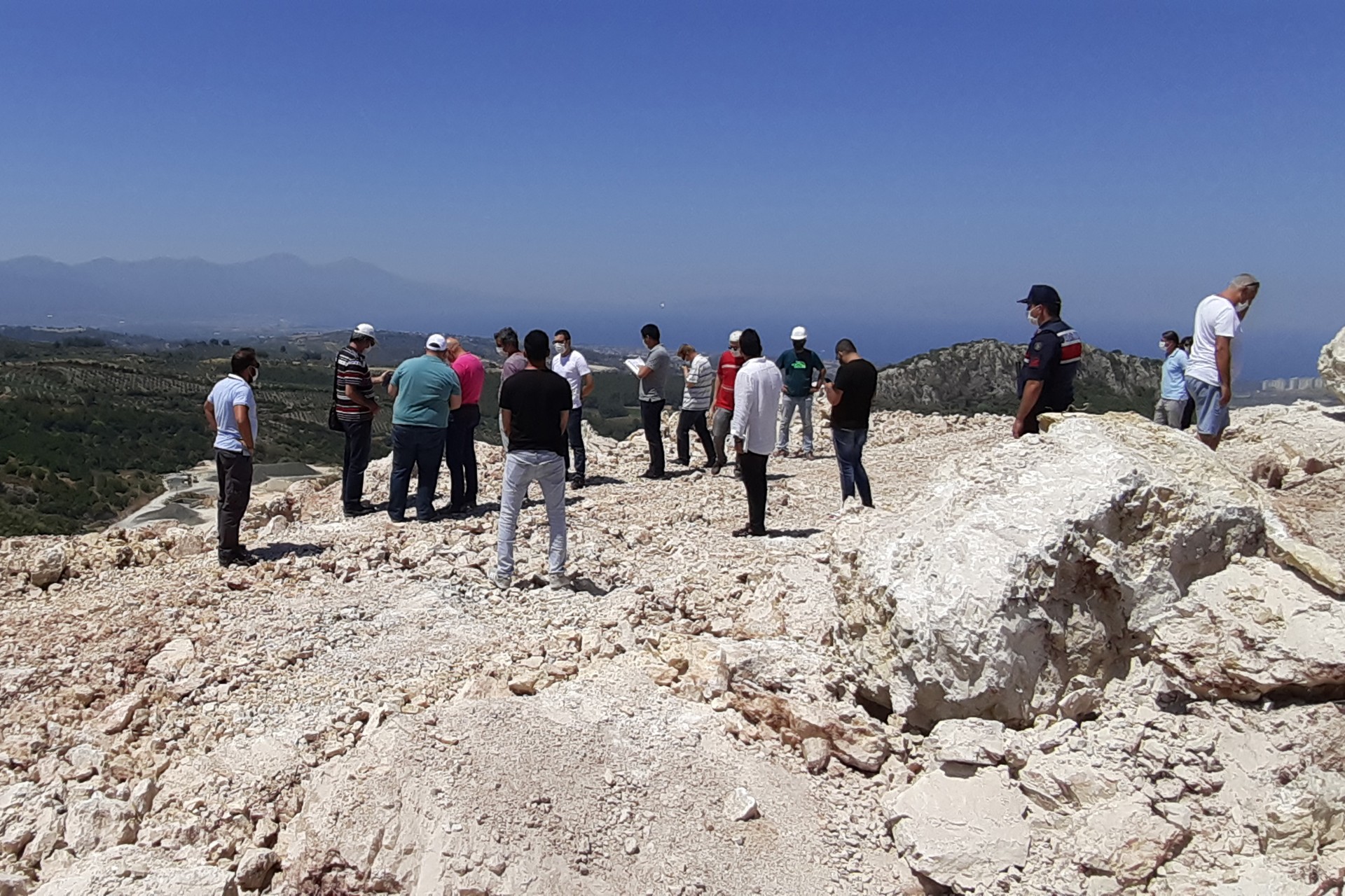 Kuşadası'ndaki taş ocağı