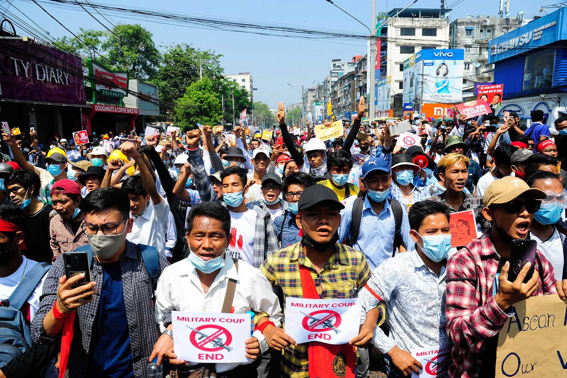 Myanmar'daki darbe karşıtı gösteriler