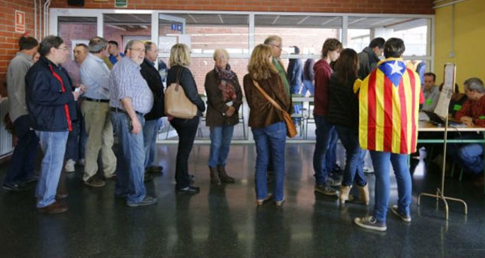 Hükümete rağmen Katalonya’da referandum