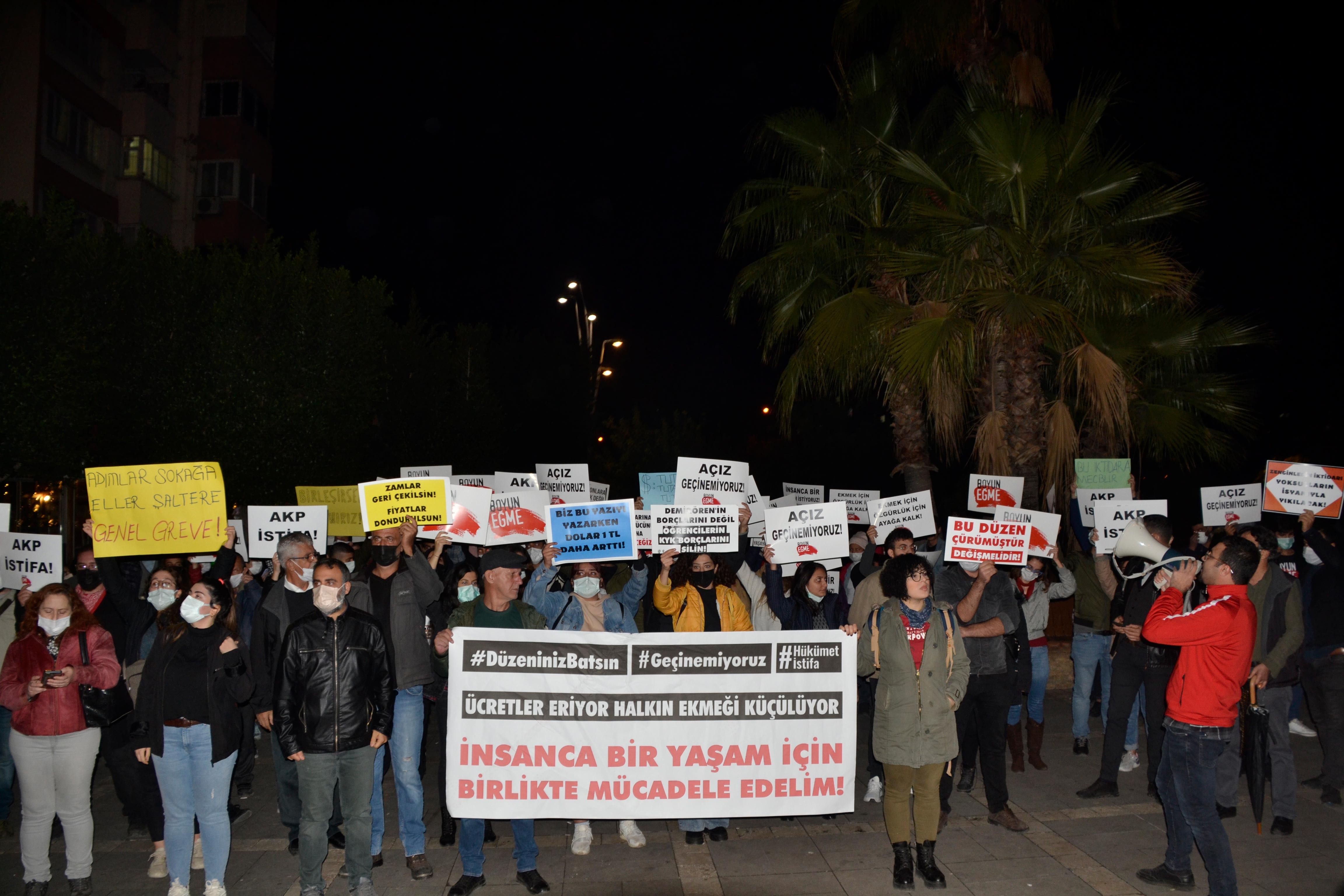 Adana'da geçinemiyoruz diyenler eylemde