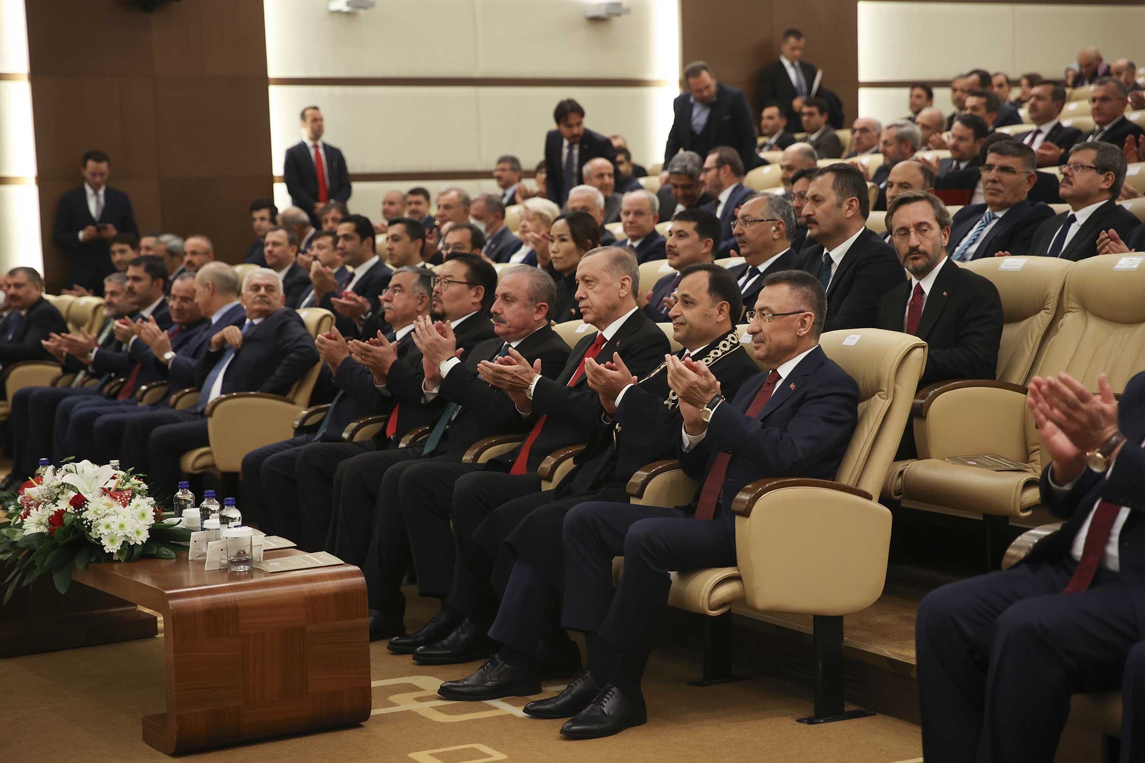 Muhterem İnce'nin yemin törenine katılan Erdoğan ve bakanları