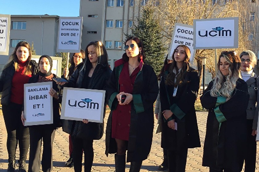 Sivas'ta öğrencisine istismardan yargılanan müdürün davasında UCİM açıklaması