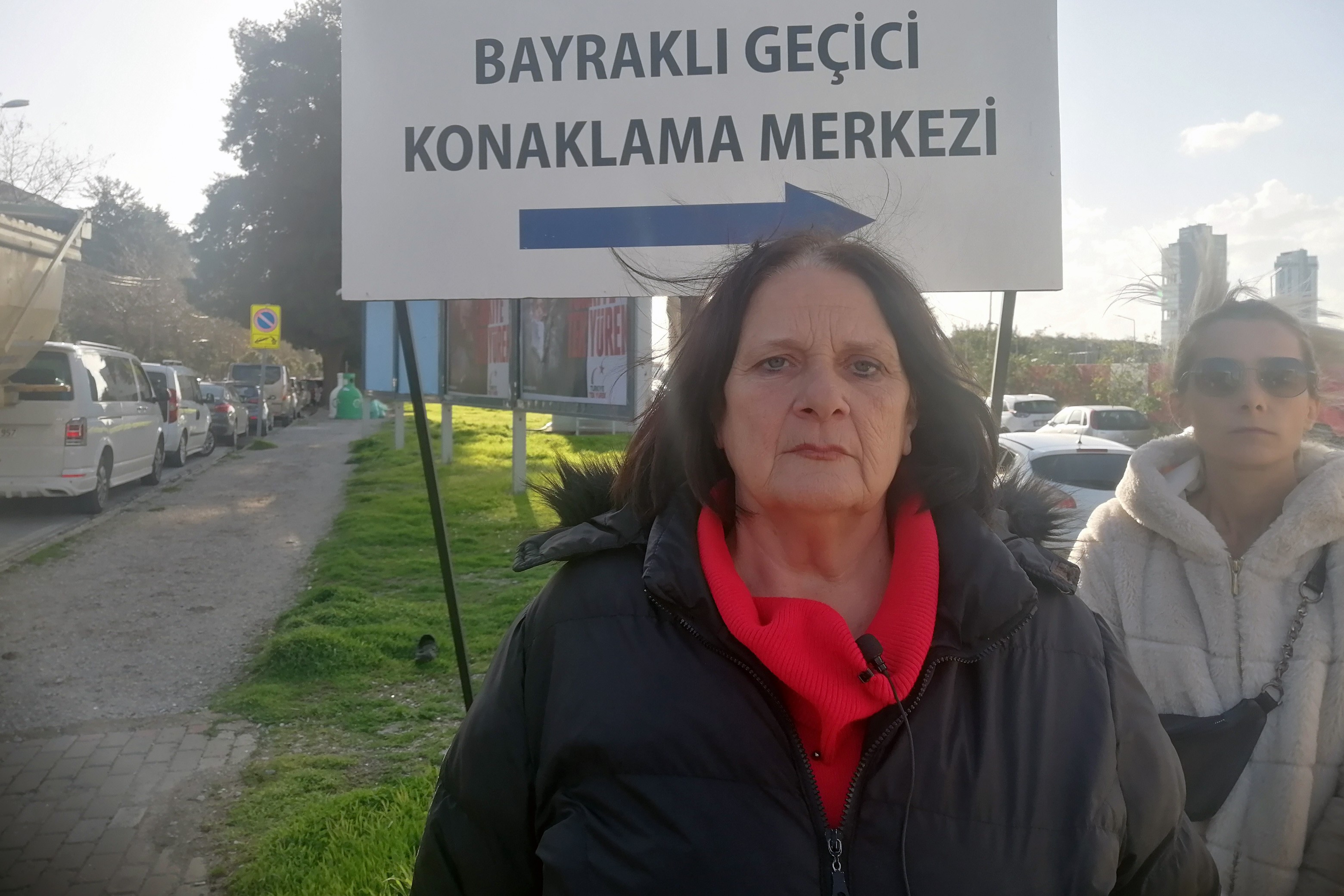 Bayraklı geçici konaklama merkezi