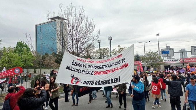 Kaynak: ODTÜ Emek Gençliği