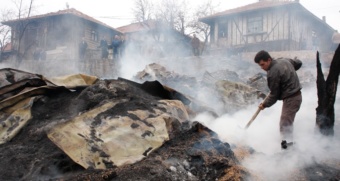 Evsiz kalan 29 kişinin tamamı inşaat işçisi