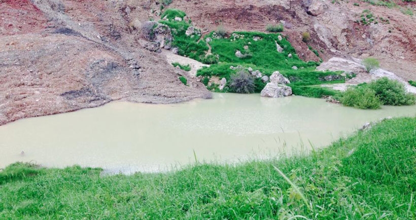 Ciner madencilik bir köyü  yutmak üzere