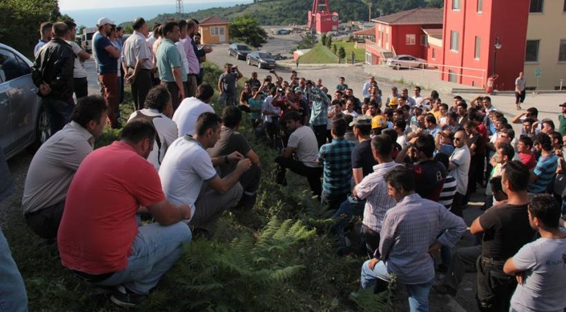 Hema işçileri, yasa tanımayan patrona karşı hakkını arıyor