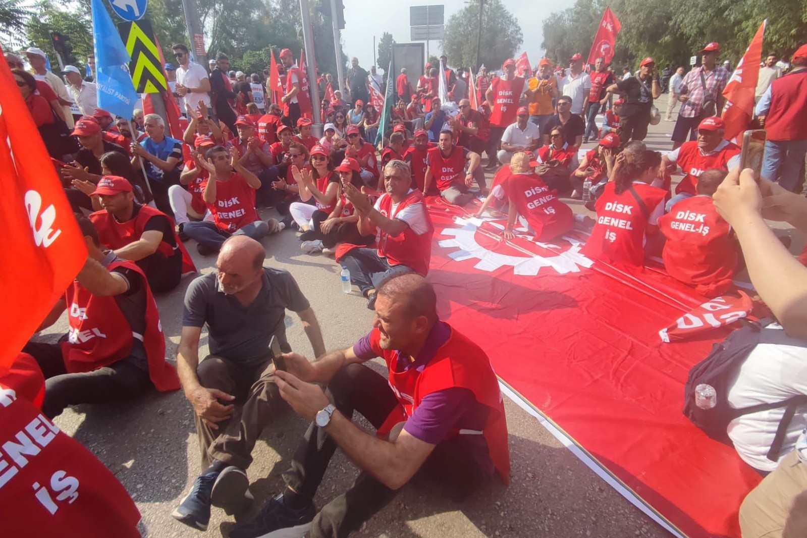 Adana 1 Mayıs'ında işçilere engel
