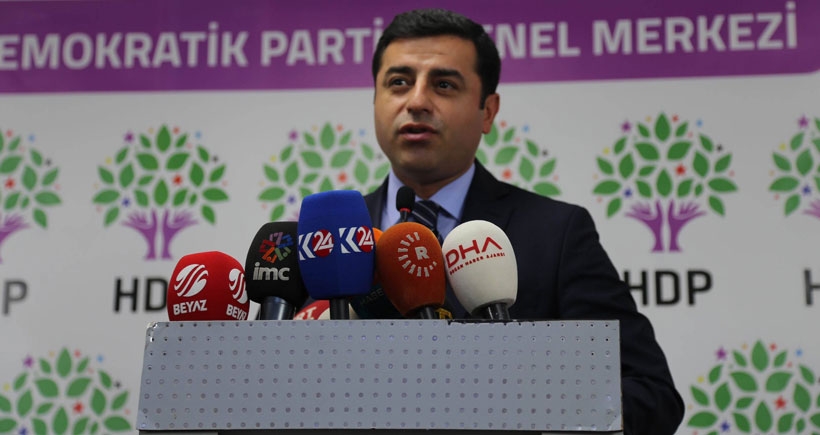 Demirtaş'tan Davutoğlu'ya: Çiller'i çağır, 90'lı yılları sana anlatsın